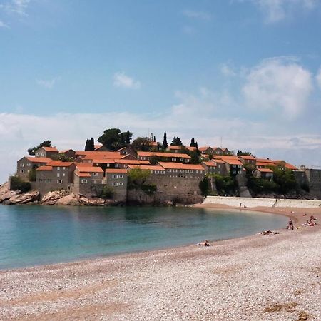 Lovely Apartment Sveti Stefan Dış mekan fotoğraf