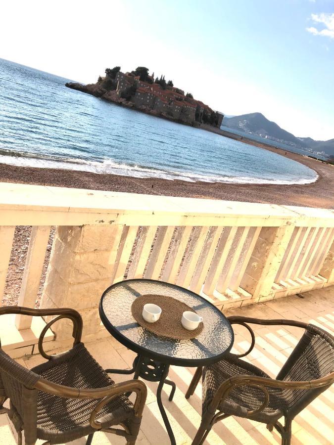 Lovely Apartment Sveti Stefan Dış mekan fotoğraf